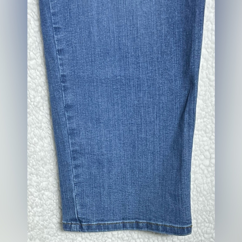 TWO LL Bean Jeans Mens 40x28 Blue BeanFlex Standard Fit Straight Leg Medium Wash - Picture 9 of 15